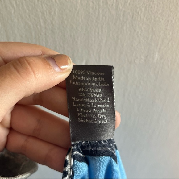 Vince Camuto Blue and Black Floral Swim Coverup - Picture 4 of 4